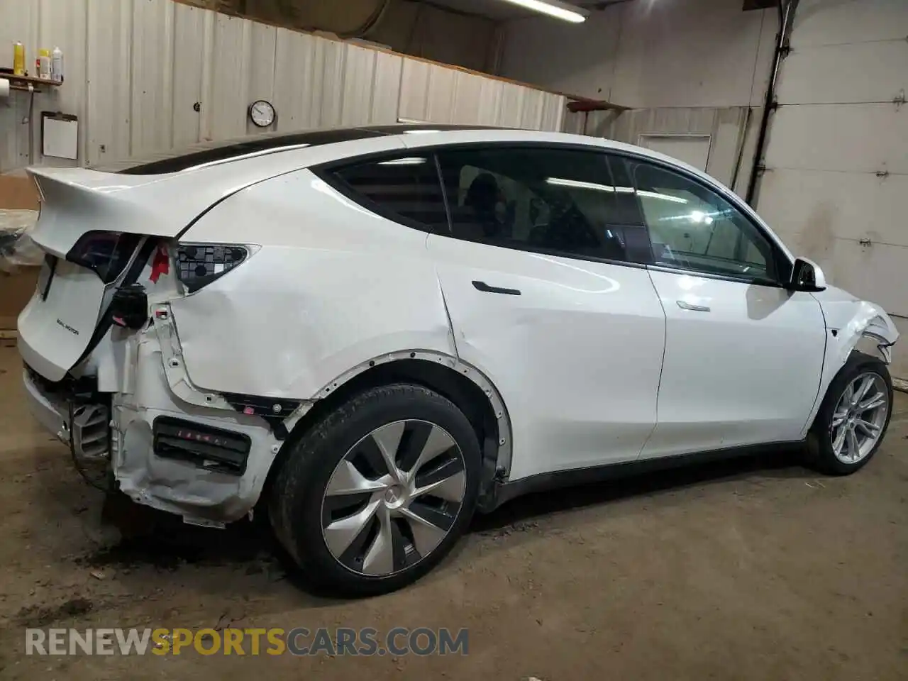 3 Photograph of a damaged car 7SAYGDEE5PF619265 TESLA MODEL Y 2023