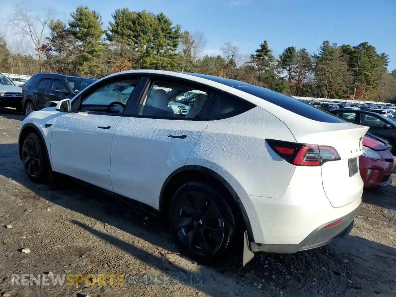 2 Photograph of a damaged car 7SAYGDEE5PF674458 TESLA MODEL Y 2023