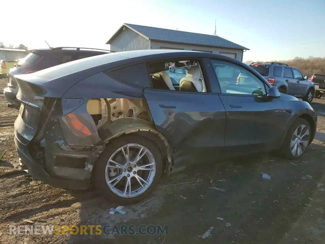 3 Фотография поврежденного автомобиля 7SAYGDEE5PF682494 TESLA MODEL Y 2023