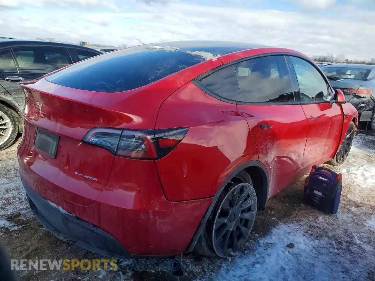 3 fotografías del automóvil dañado 7SAYGDEE5PF695276 TESLA MODEL Y 2023