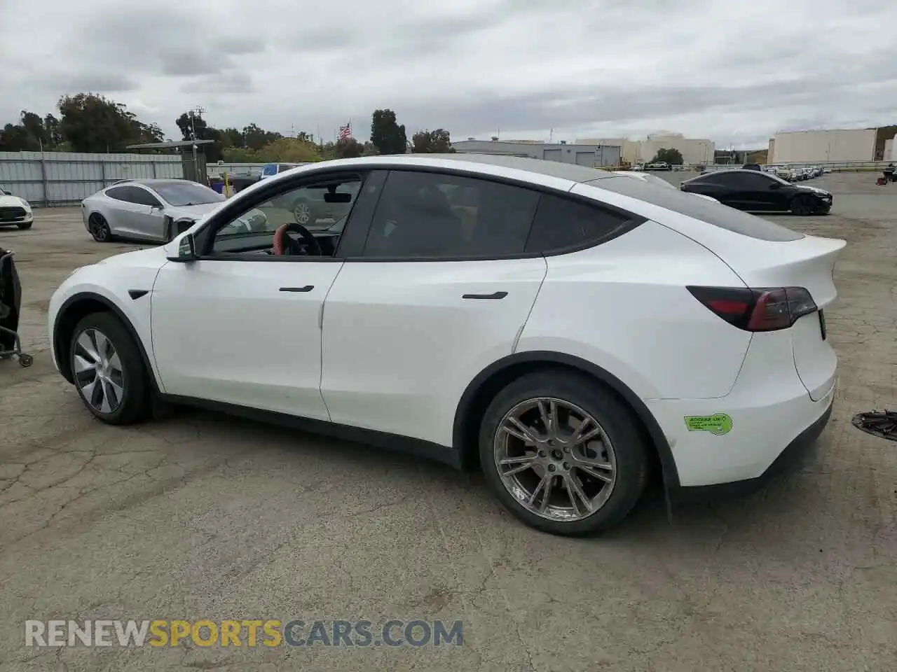 2 Фотография поврежденного автомобиля 7SAYGDEE5PF714070 TESLA MODEL Y 2023