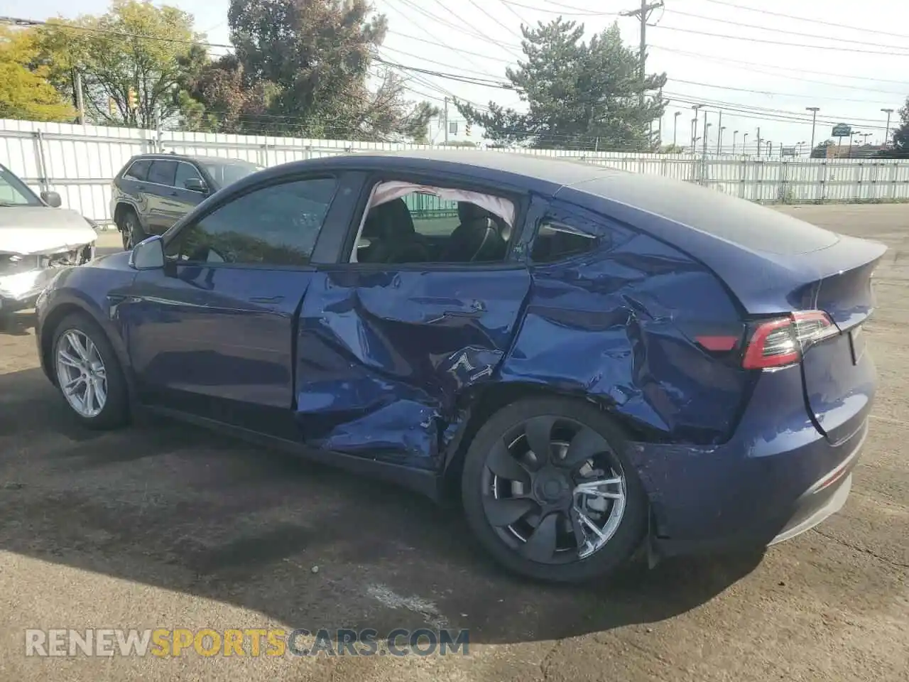 2 Photograph of a damaged car 7SAYGDEE5PF787049 TESLA MODEL Y 2023