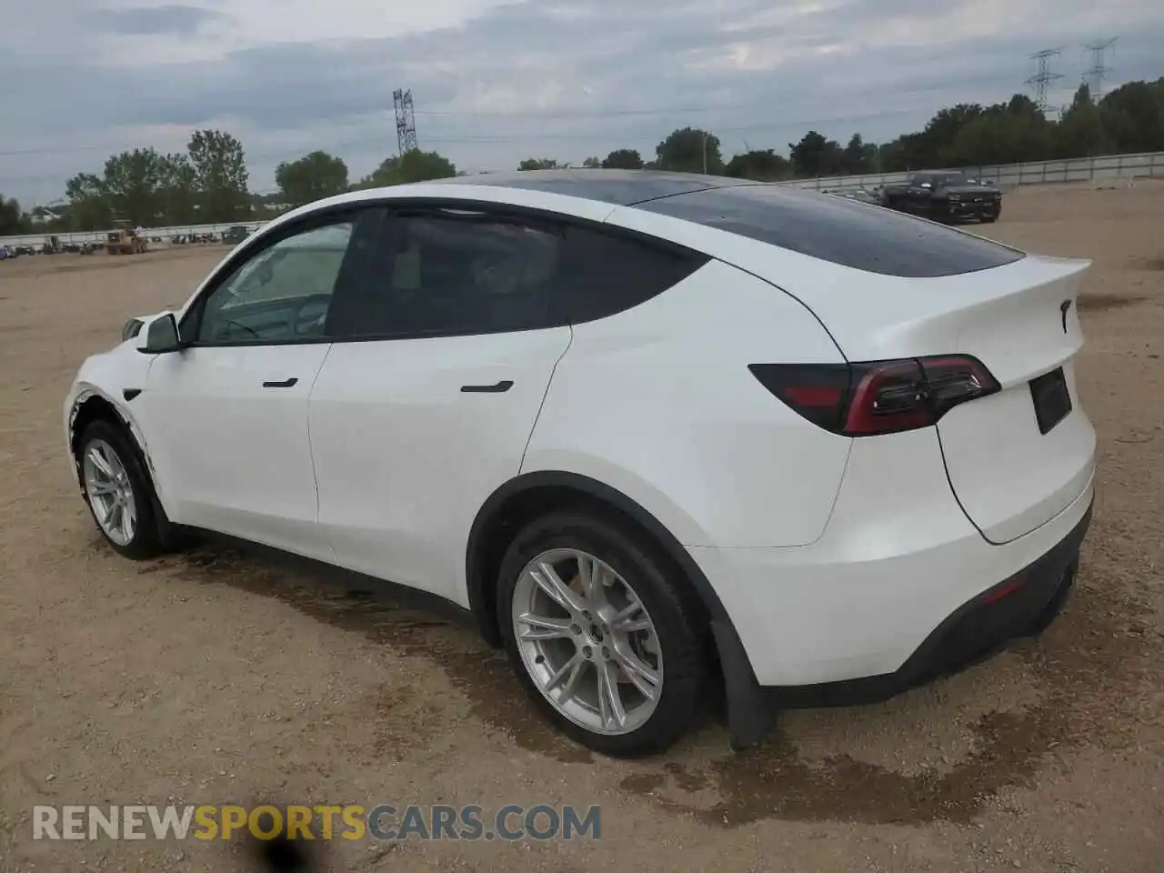 2 Photograph of a damaged car 7SAYGDEE5PF790775 TESLA MODEL Y 2023