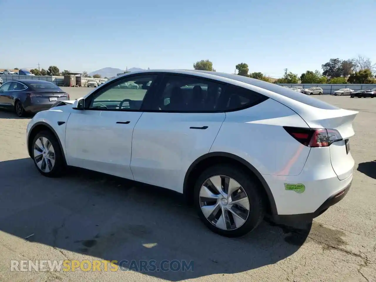 2 Фотография поврежденного автомобиля 7SAYGDEE5PF812029 TESLA MODEL Y 2023