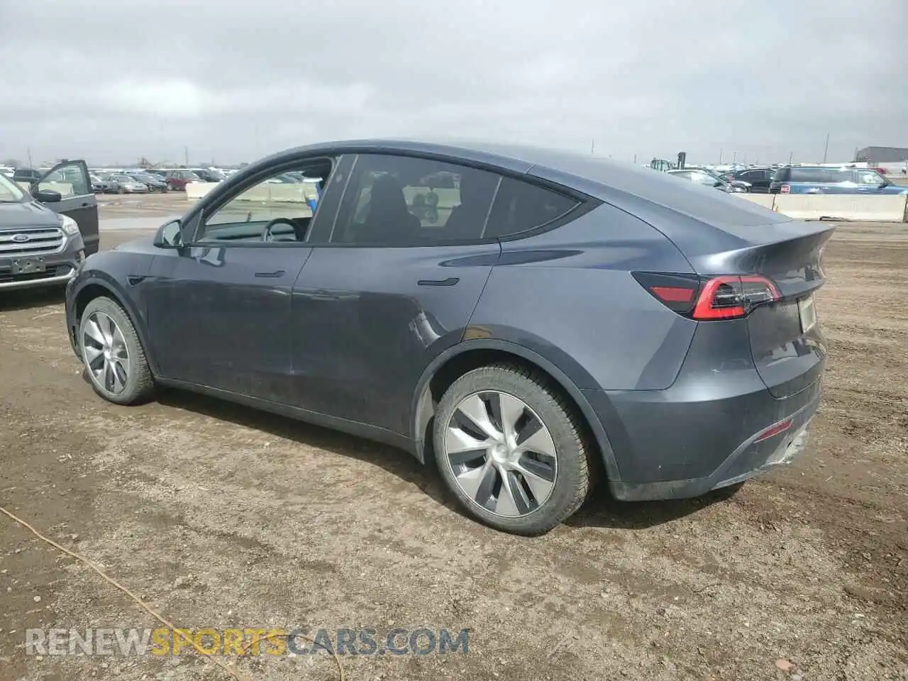 2 Photograph of a damaged car 7SAYGDEE5PF836217 TESLA MODEL Y 2023
