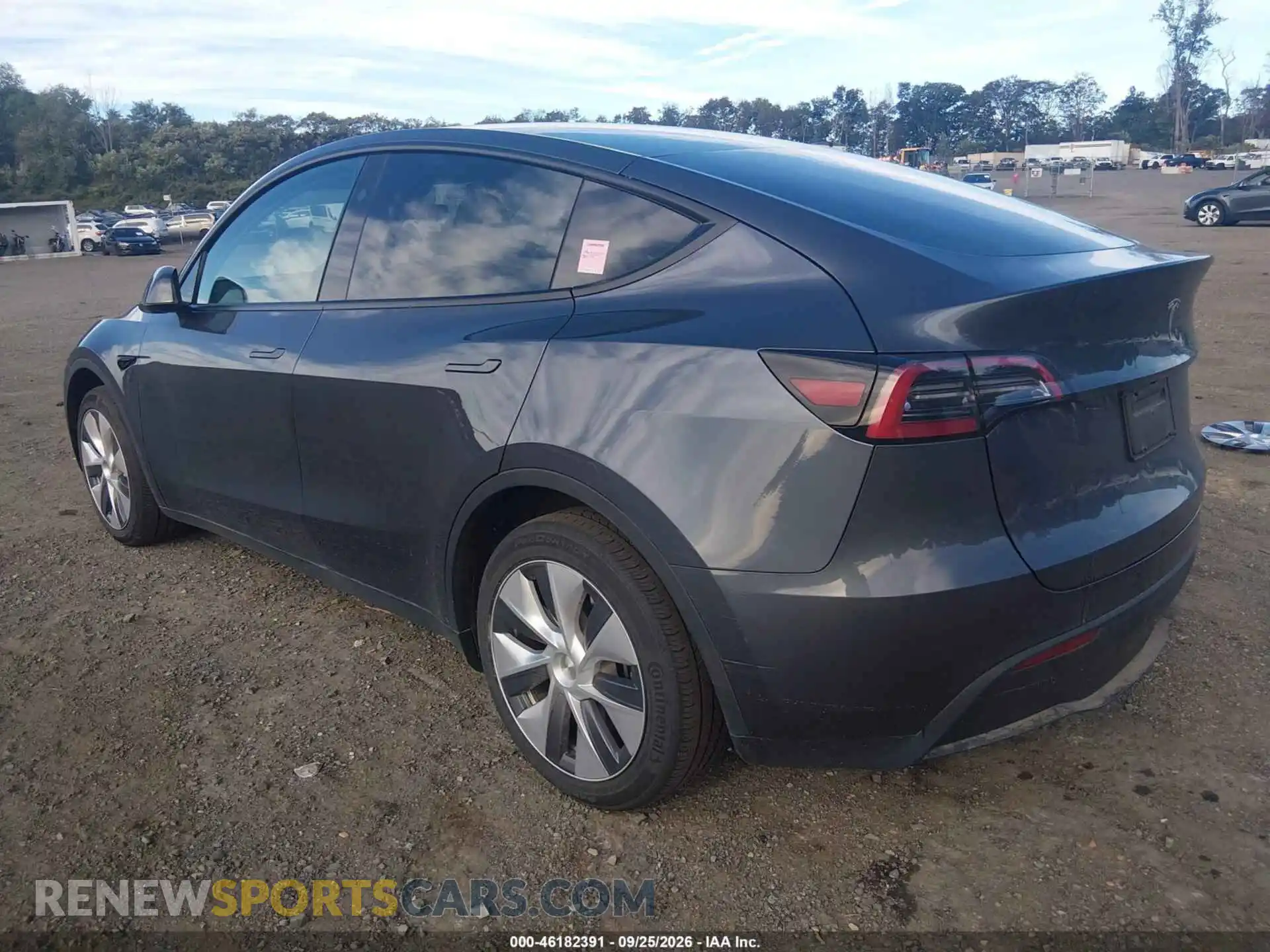 3 Photograph of a damaged car 7SAYGDEE5PF856693 TESLA MODEL Y 2023