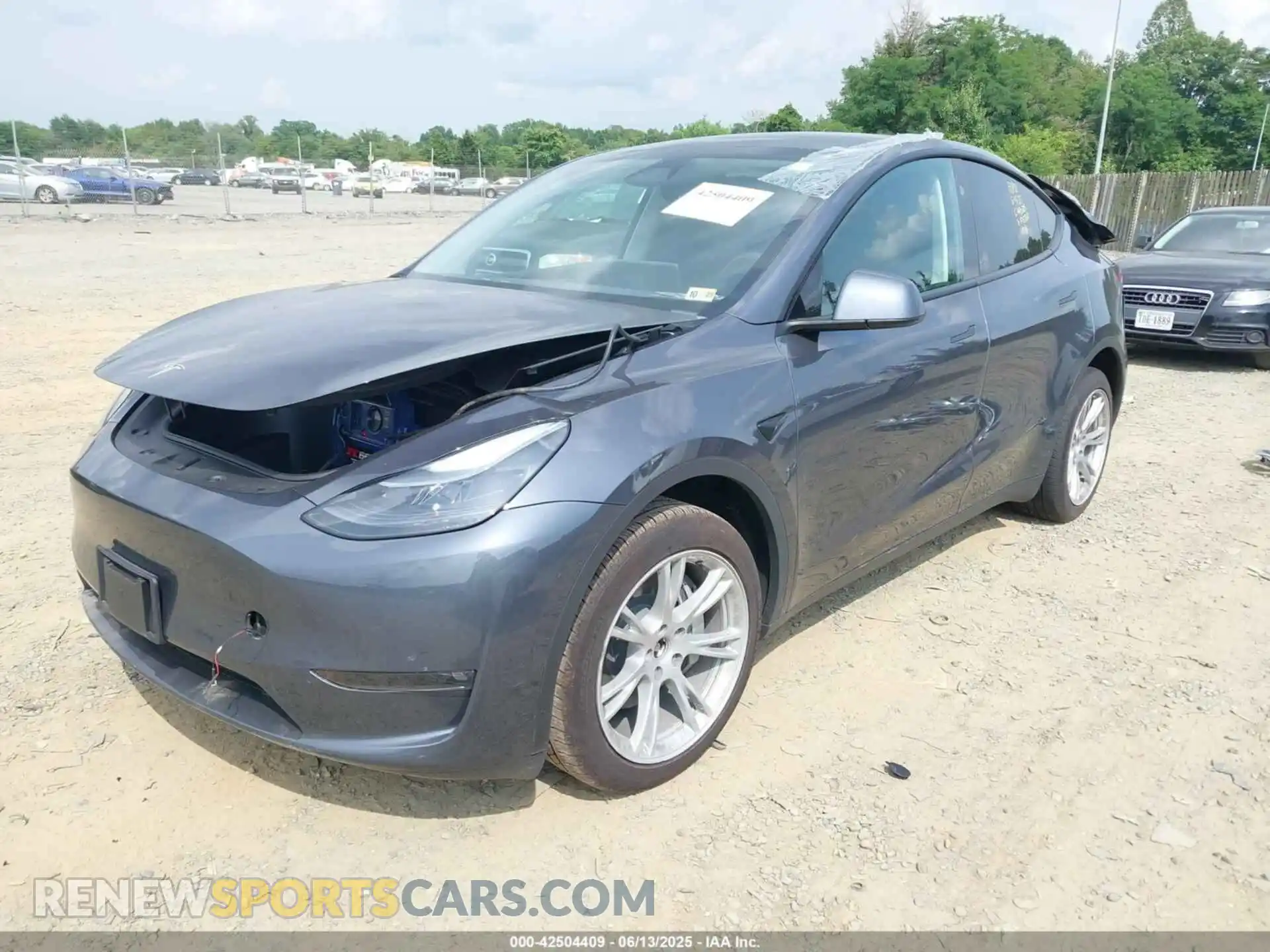 2 Photograph of a damaged car 7SAYGDEE5PF895364 TESLA MODEL Y 2023