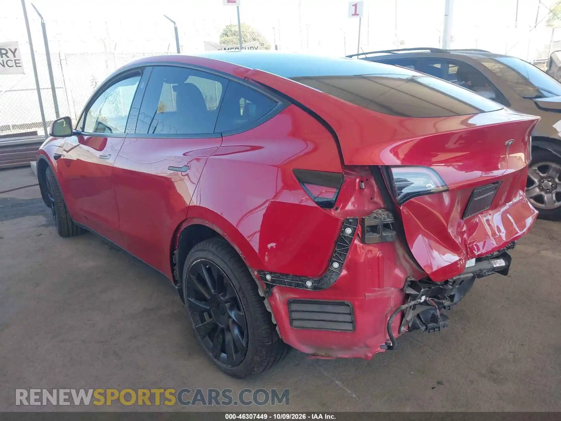 3 Фотография поврежденного автомобиля 7SAYGDEE5PF899012 TESLA MODEL Y 2023