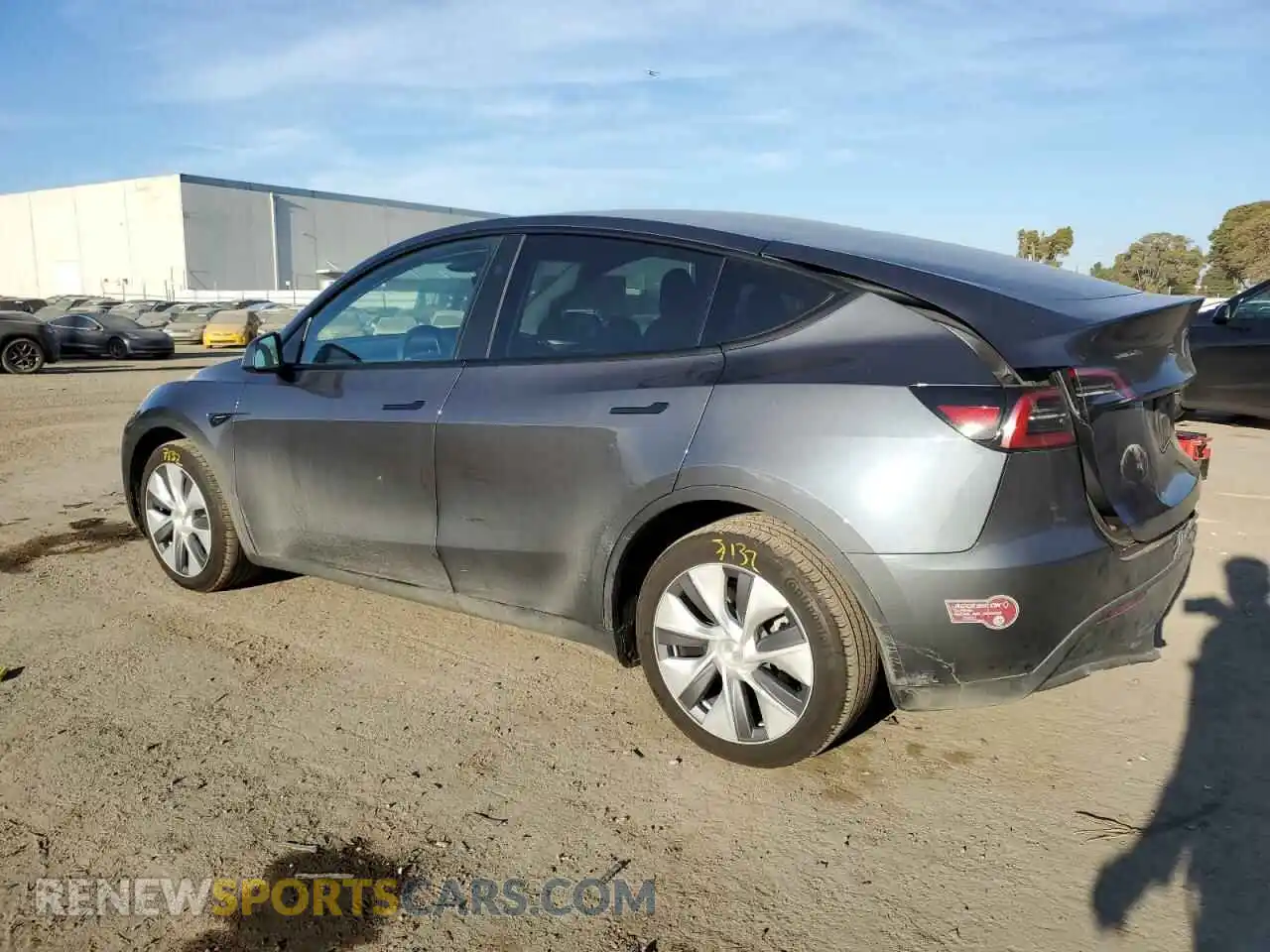 2 Фотография поврежденного автомобиля 7SAYGDEE5PF905598 TESLA MODEL Y 2023