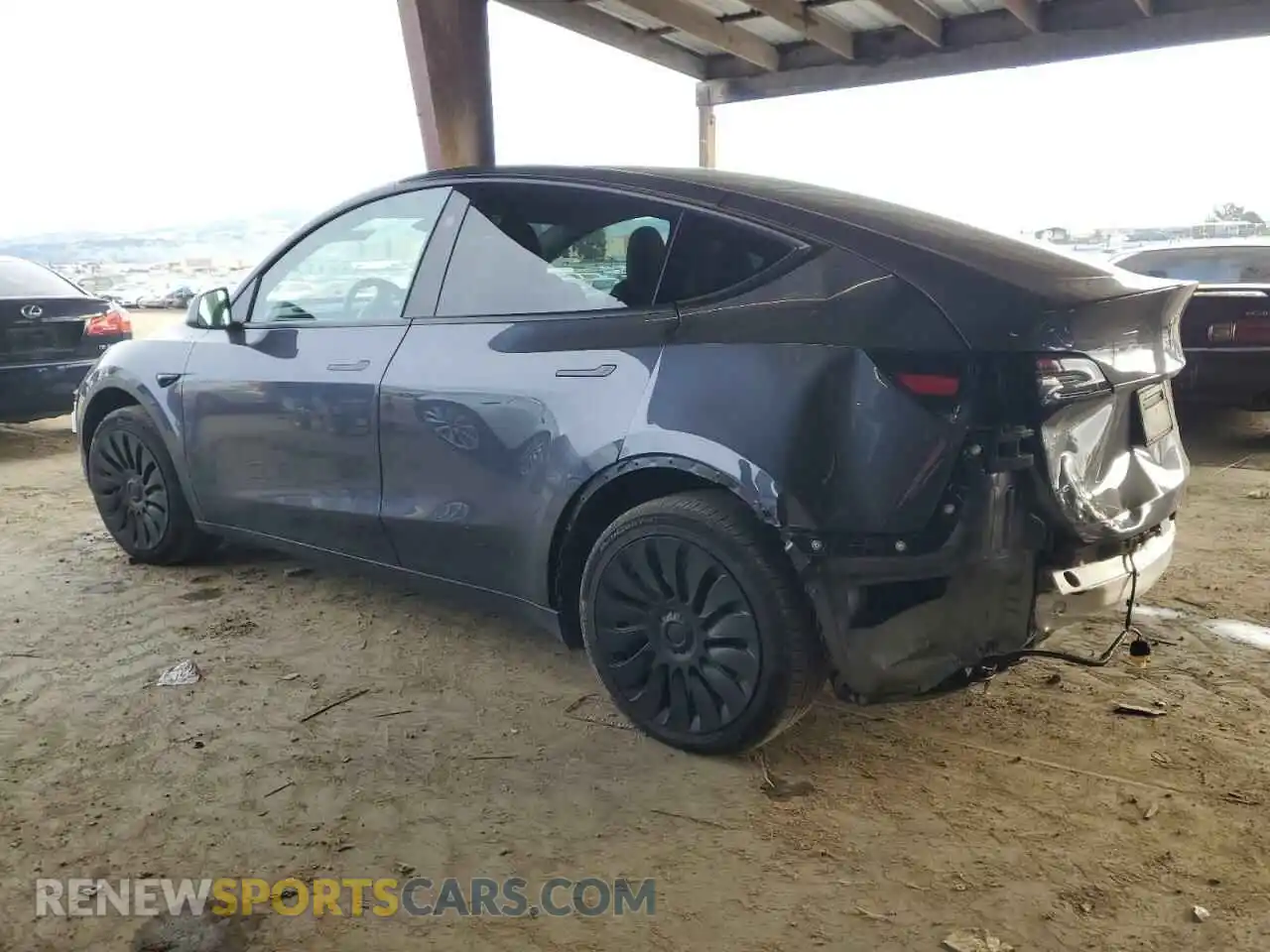 2 Photograph of a damaged car 7SAYGDEE5PF935796 TESLA MODEL Y 2023