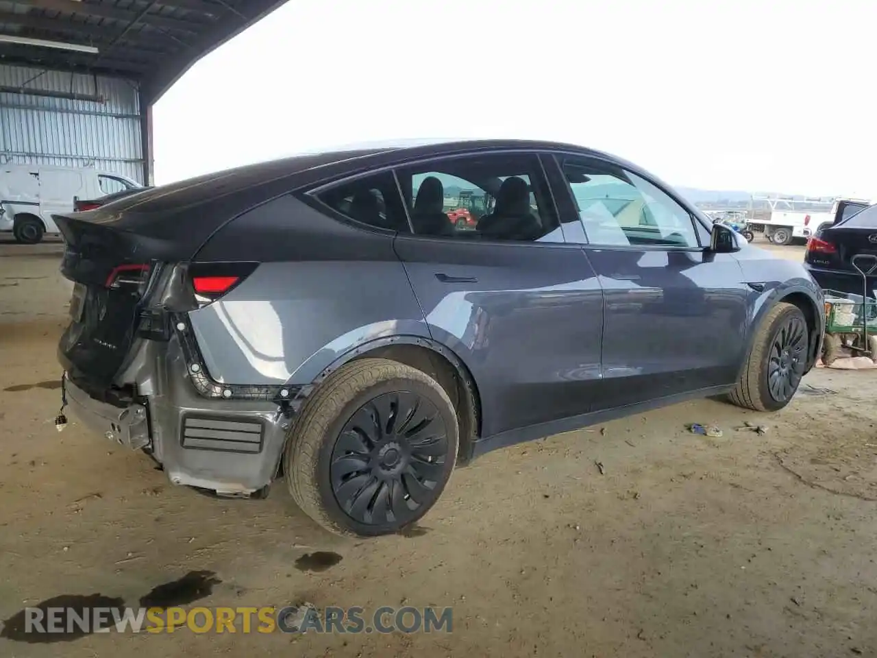 3 Photograph of a damaged car 7SAYGDEE5PF935796 TESLA MODEL Y 2023