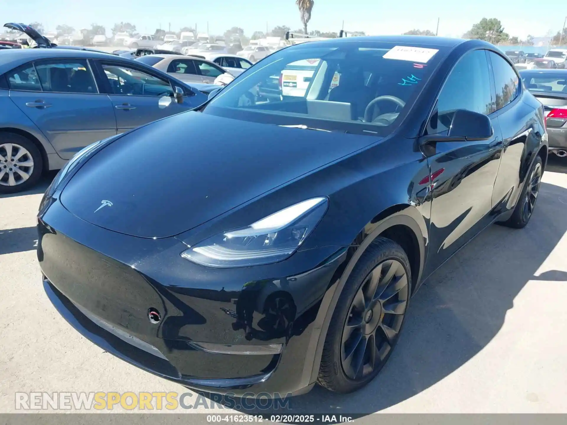 2 Photograph of a damaged car 7SAYGDEE5PF972024 TESLA MODEL Y 2023