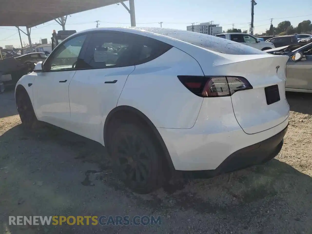 2 Photograph of a damaged car 7SAYGDEE6PA039407 TESLA MODEL Y 2023