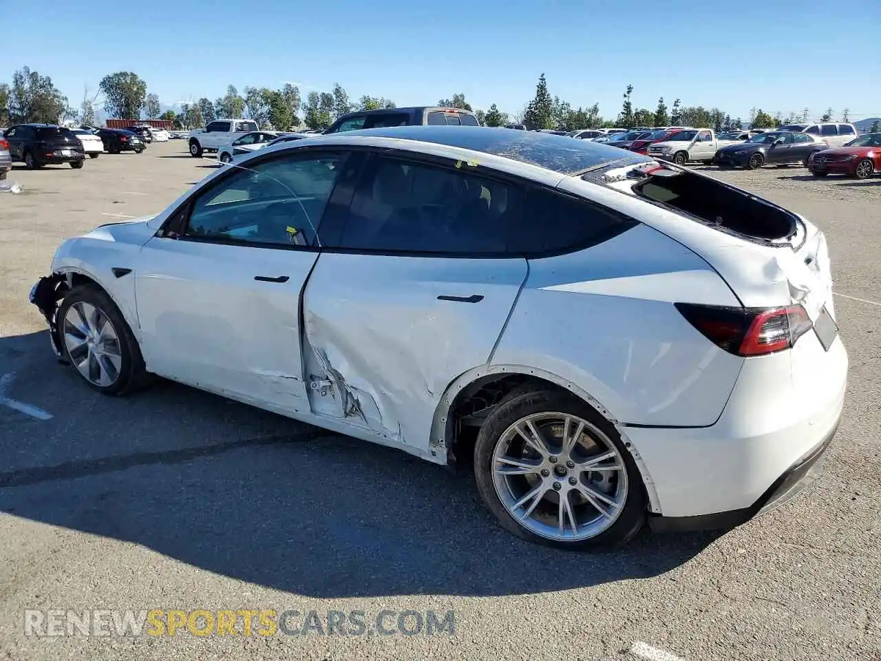 2 Фотография поврежденного автомобиля 7SAYGDEE6PA061858 TESLA MODEL Y 2023