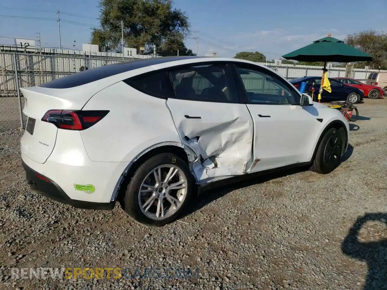 3 Photograph of a damaged car 7SAYGDEE6PA089319 TESLA MODEL Y 2023
