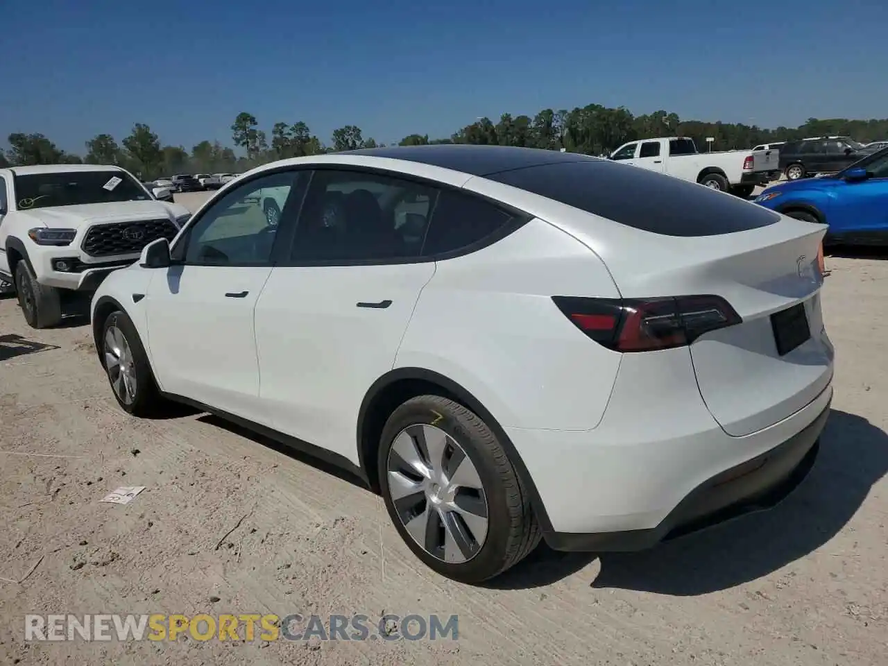 2 Photograph of a damaged car 7SAYGDEE6PA095282 TESLA MODEL Y 2023