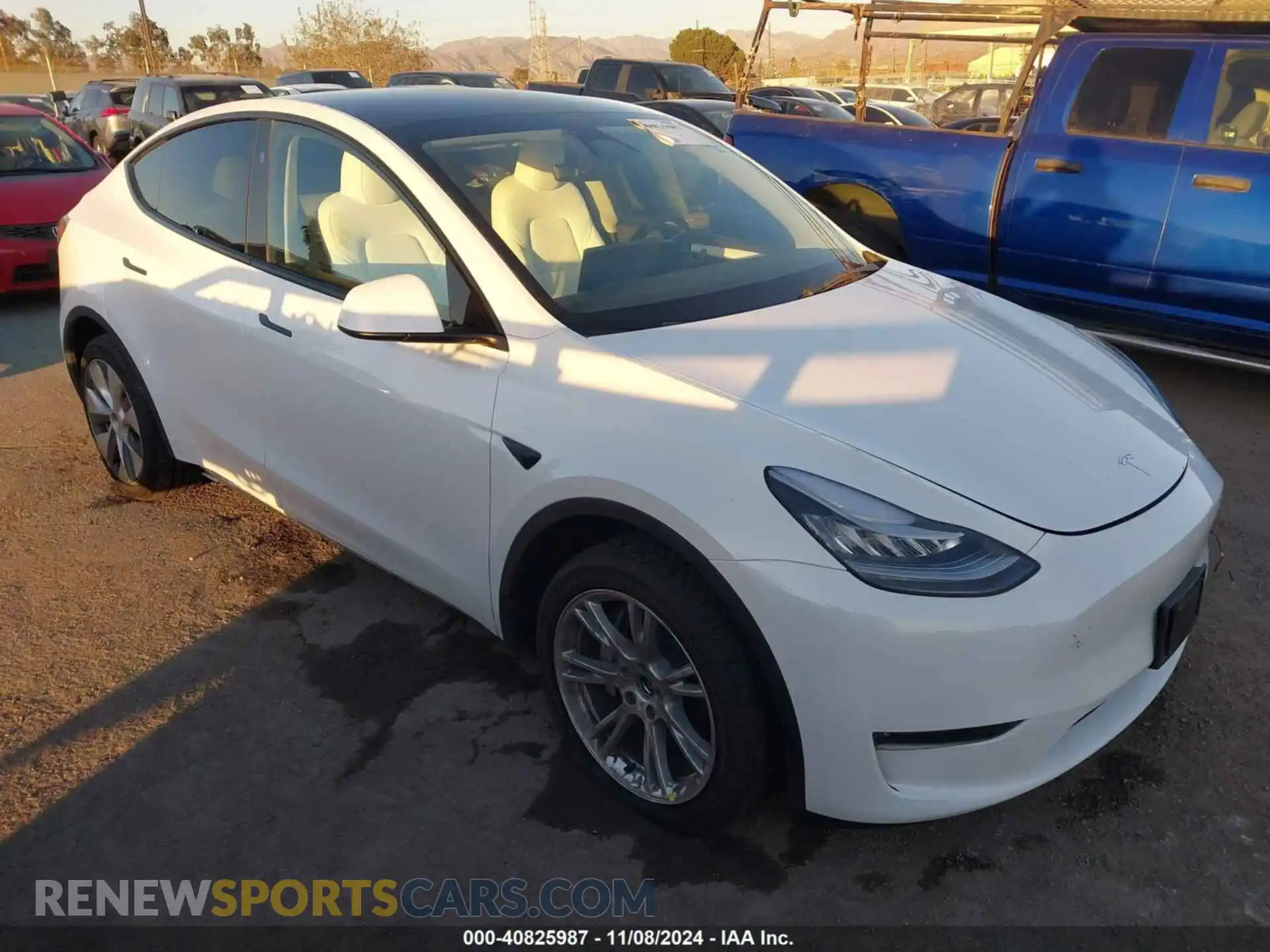 1 Photograph of a damaged car 7SAYGDEE6PA141709 TESLA MODEL Y 2023