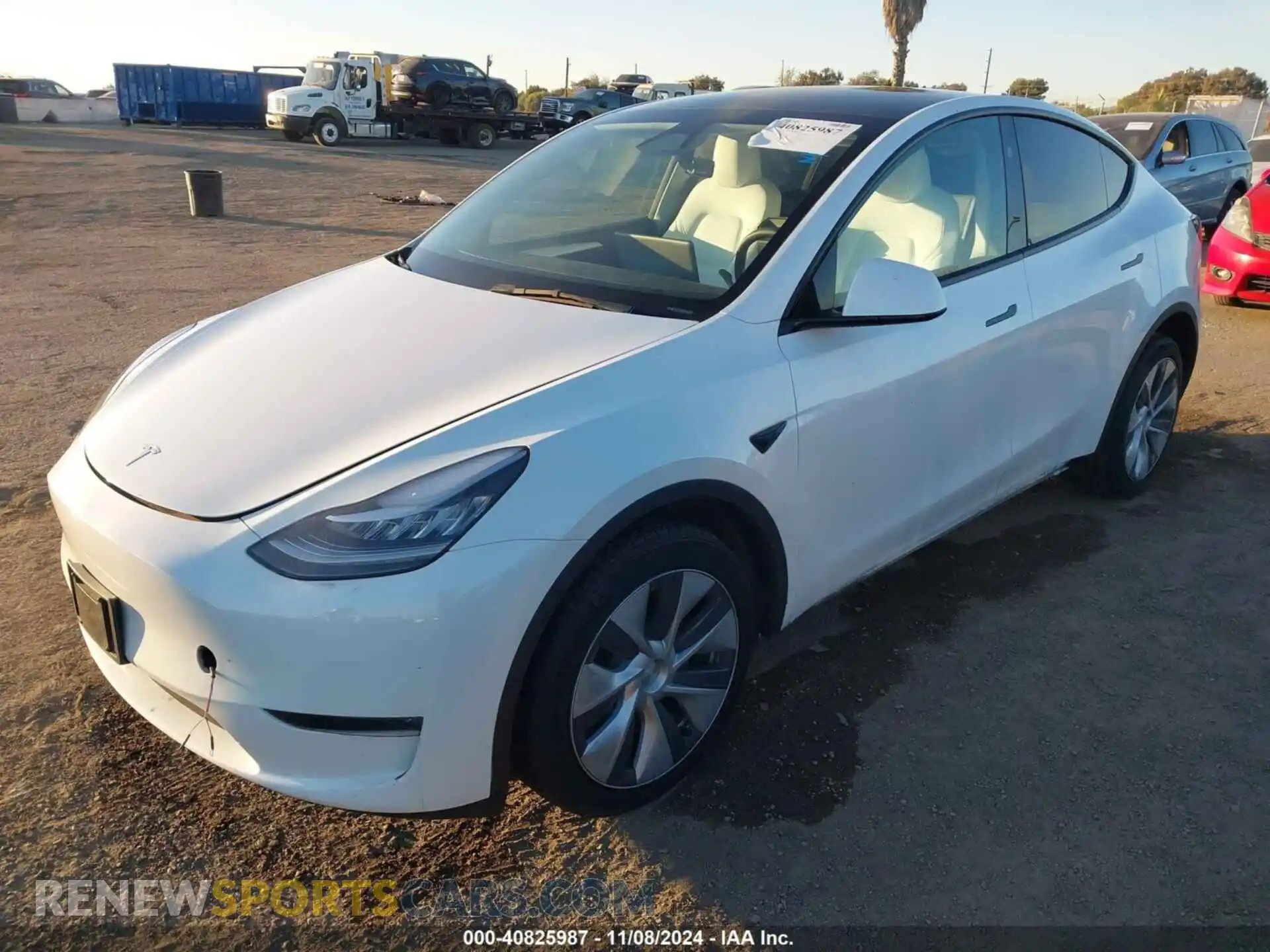 2 Photograph of a damaged car 7SAYGDEE6PA141709 TESLA MODEL Y 2023