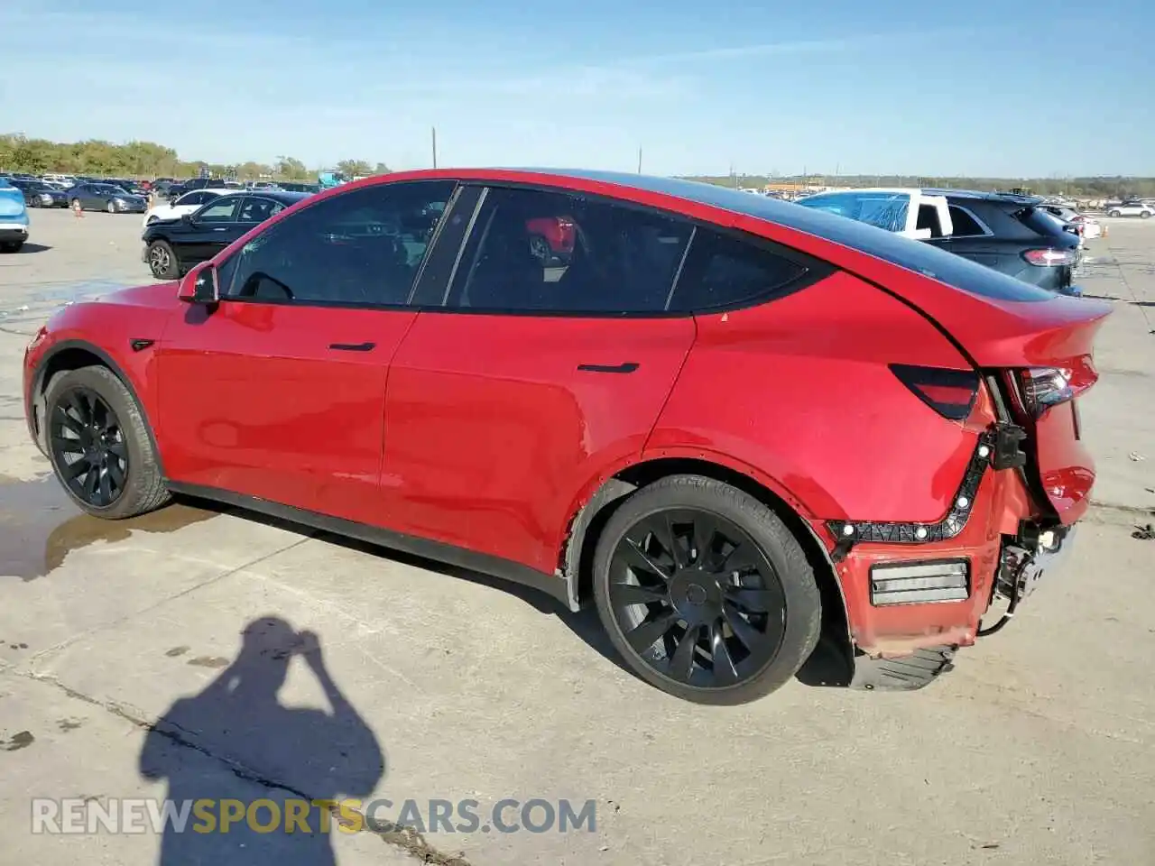 2 Photograph of a damaged car 7SAYGDEE6PA149857 TESLA MODEL Y 2023