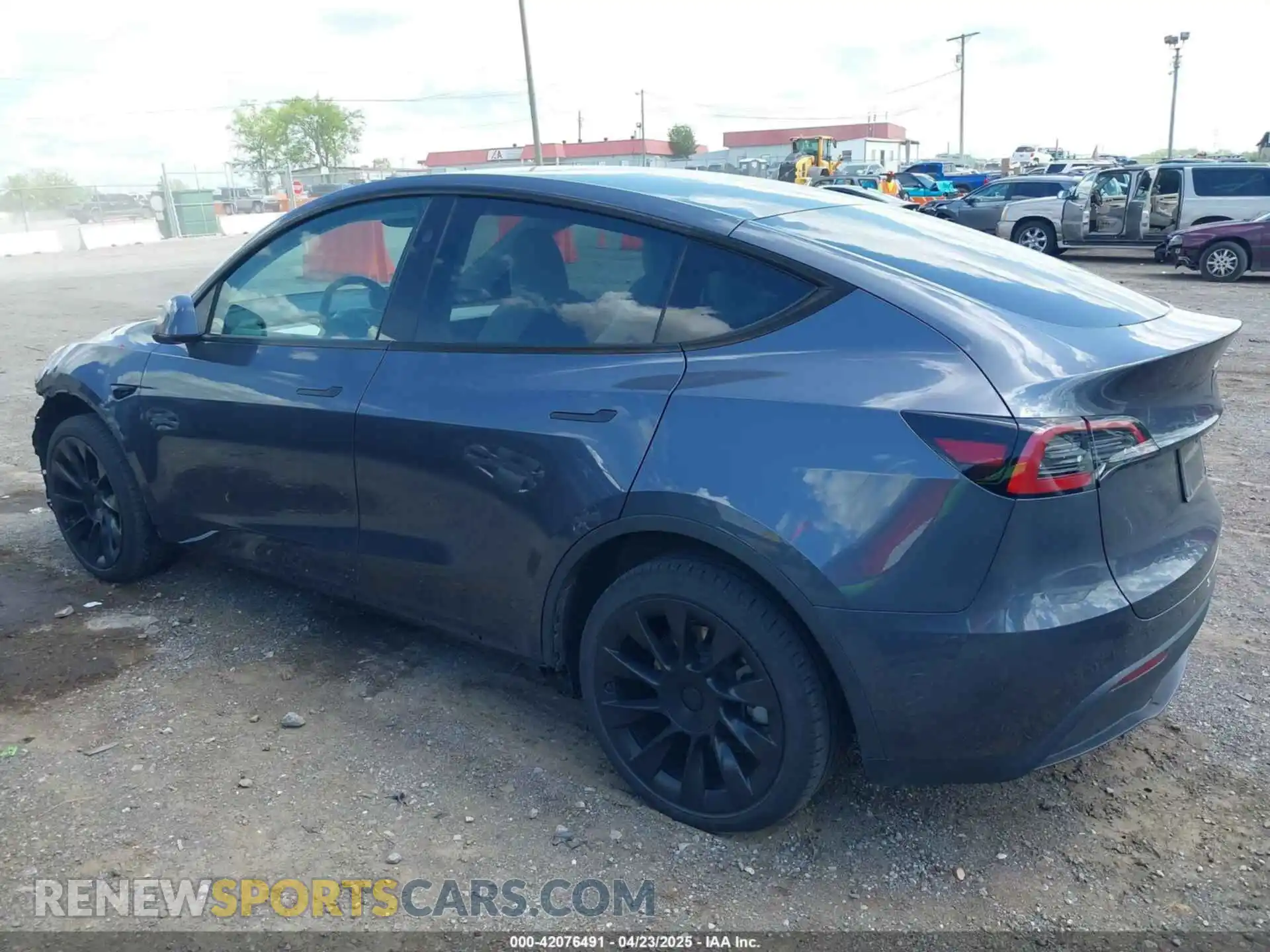 3 fotografías del automóvil dañado 7SAYGDEE6PA162186 TESLA MODEL Y 2023