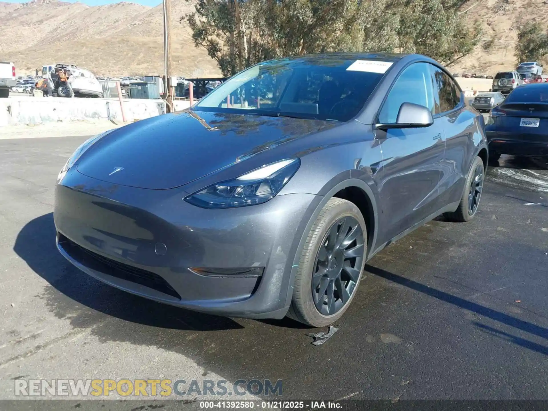 2 Photograph of a damaged car 7SAYGDEE6PA186777 TESLA MODEL Y 2023
