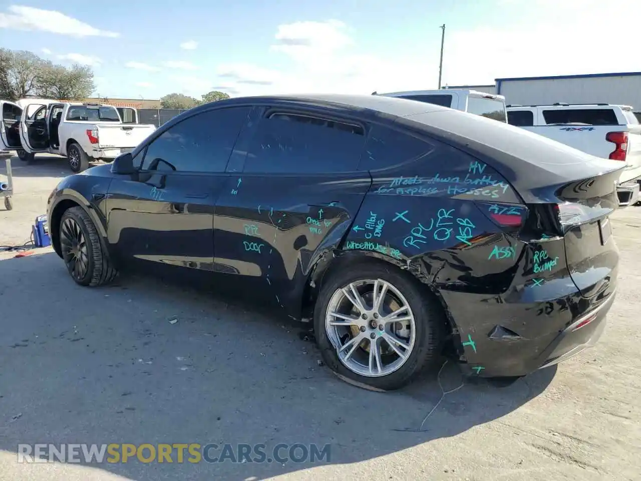 2 Photograph of a damaged car 7SAYGDEE6PA201875 TESLA MODEL Y 2023