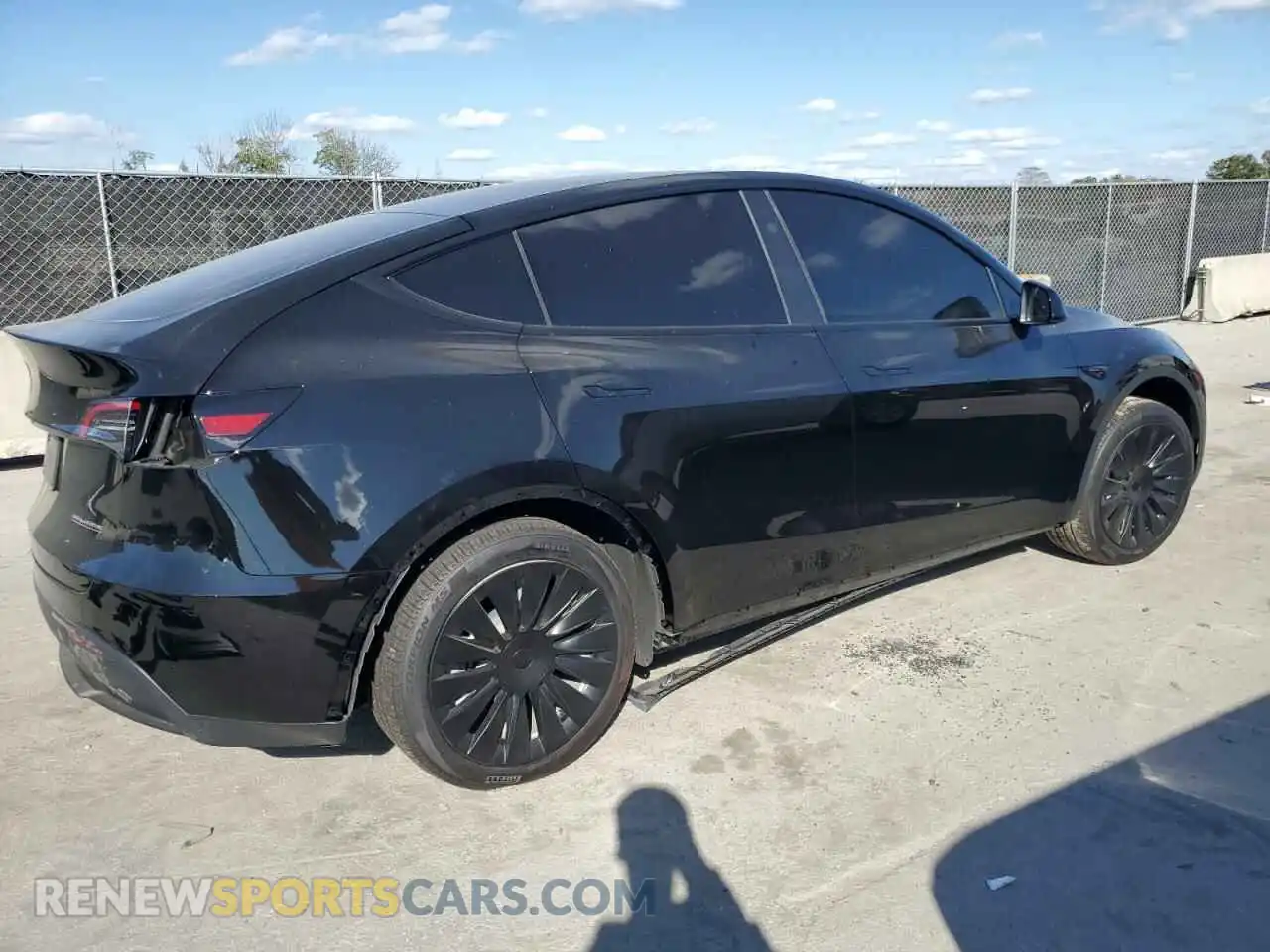 3 Photograph of a damaged car 7SAYGDEE6PA201875 TESLA MODEL Y 2023