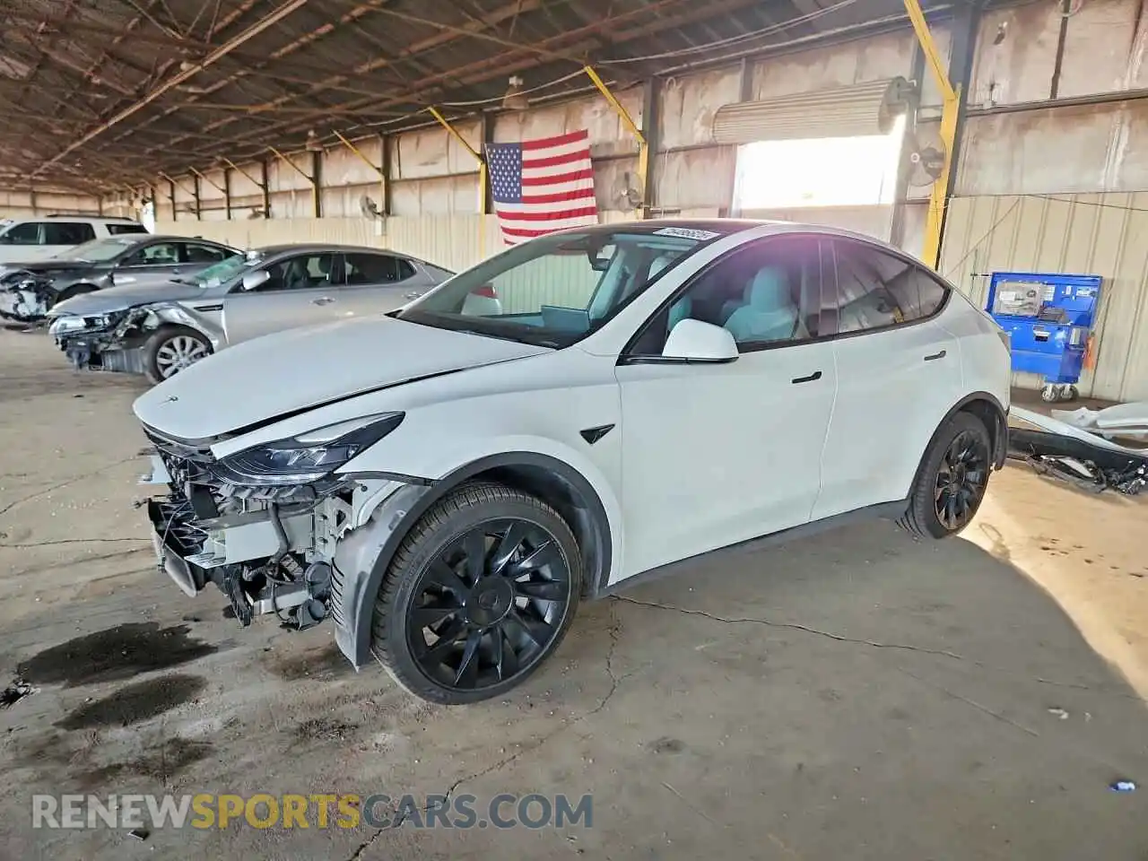 1 Photograph of a damaged car 7SAYGDEE6PF626581 TESLA MODEL Y 2023