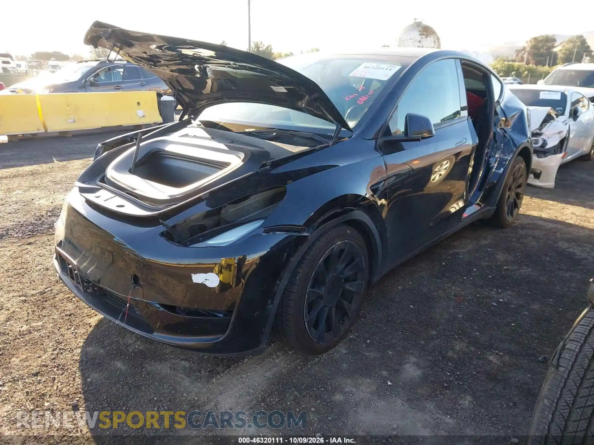 2 fotografías del automóvil dañado 7SAYGDEE6PF637094 TESLA MODEL Y 2023