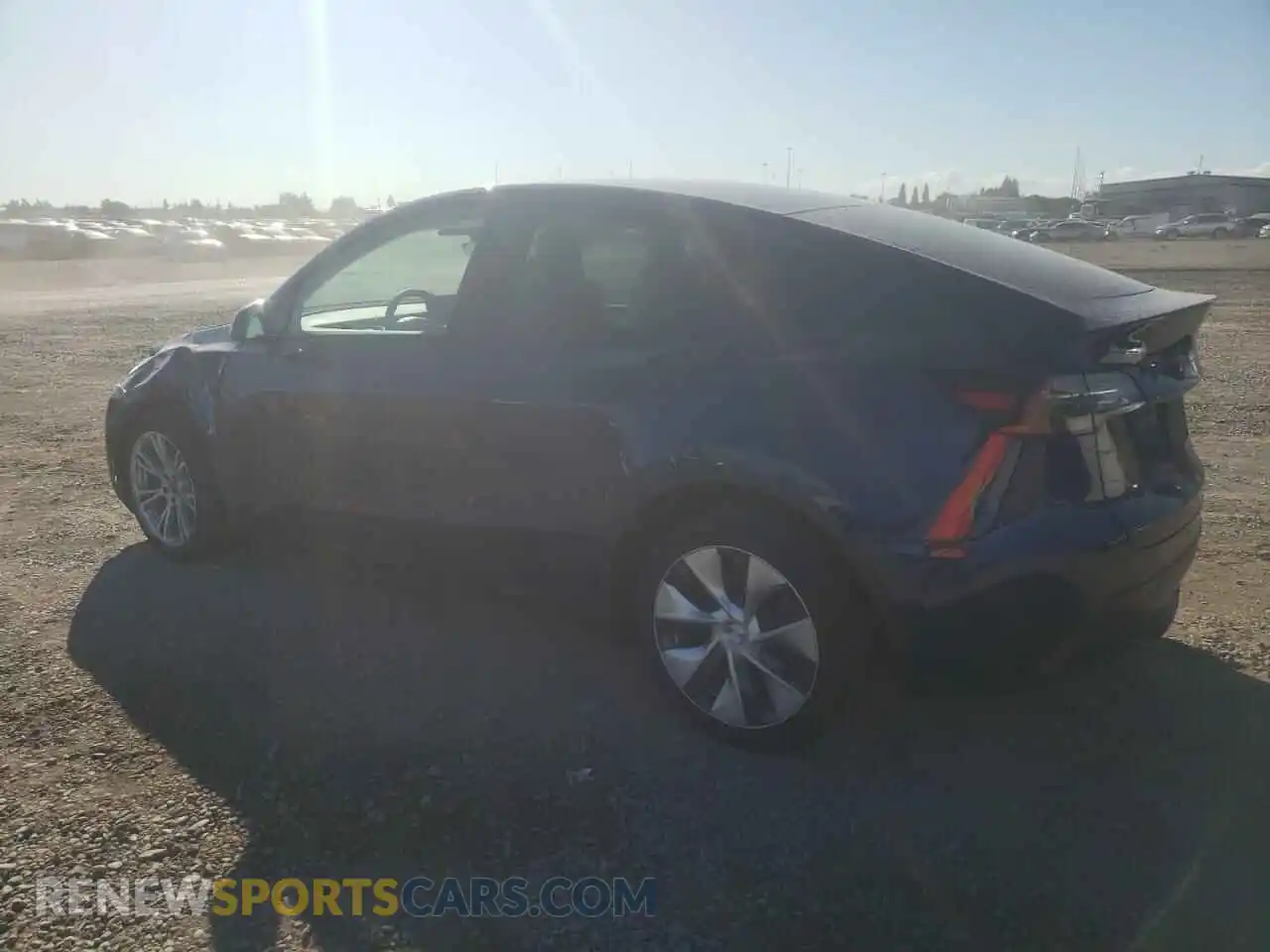 2 Photograph of a damaged car 7SAYGDEE6PF672119 TESLA MODEL Y 2023