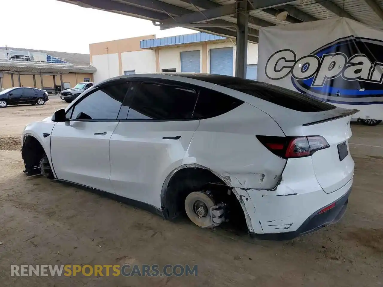2 Photograph of a damaged car 7SAYGDEE6PF693729 TESLA MODEL Y 2023