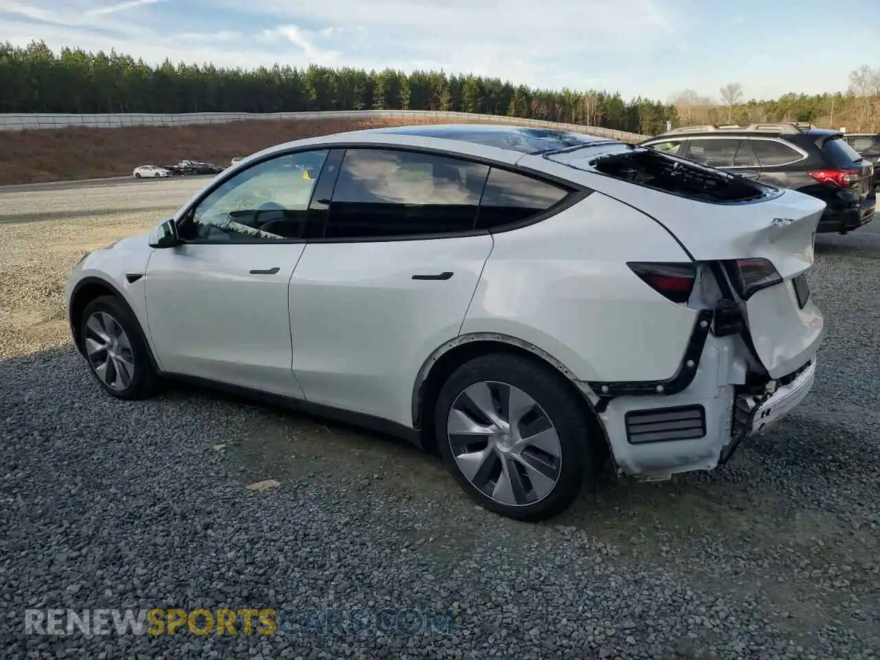 2 Photograph of a damaged car 7SAYGDEE6PF702865 TESLA MODEL Y 2023