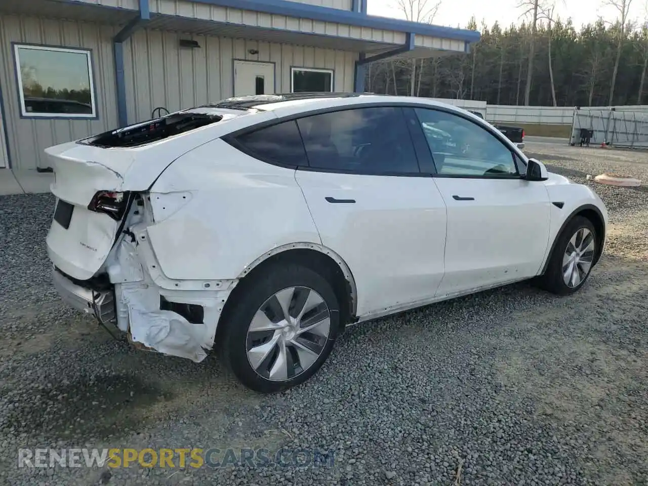 3 Photograph of a damaged car 7SAYGDEE6PF702865 TESLA MODEL Y 2023