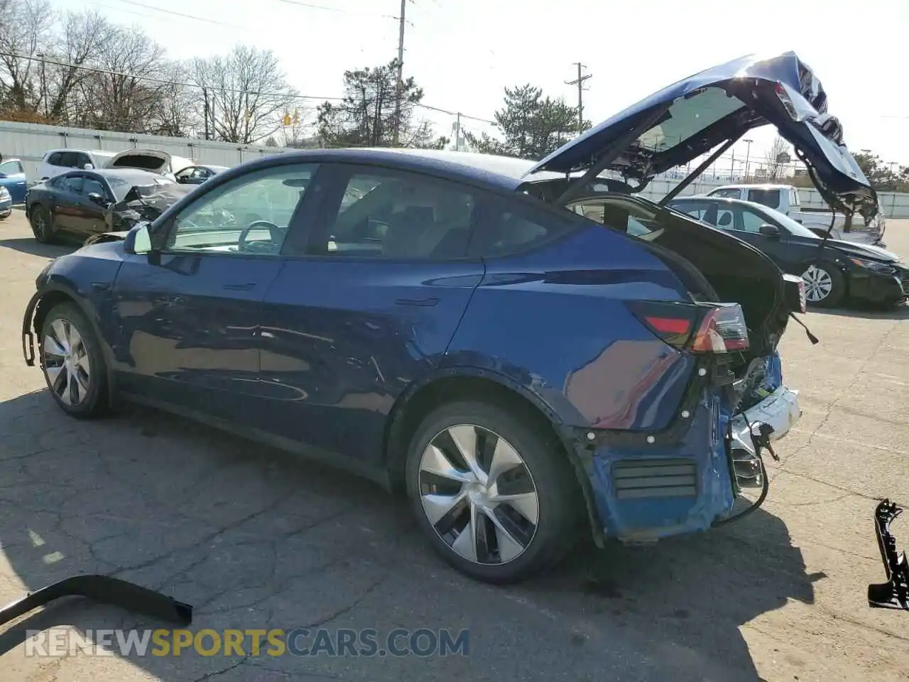 2 Photograph of a damaged car 7SAYGDEE6PF809768 TESLA MODEL Y 2023
