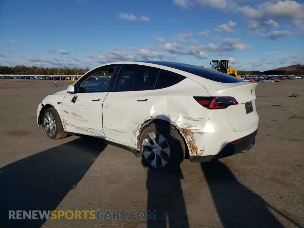 2 Photograph of a damaged car 7SAYGDEE6PF823282 TESLA MODEL Y 2023