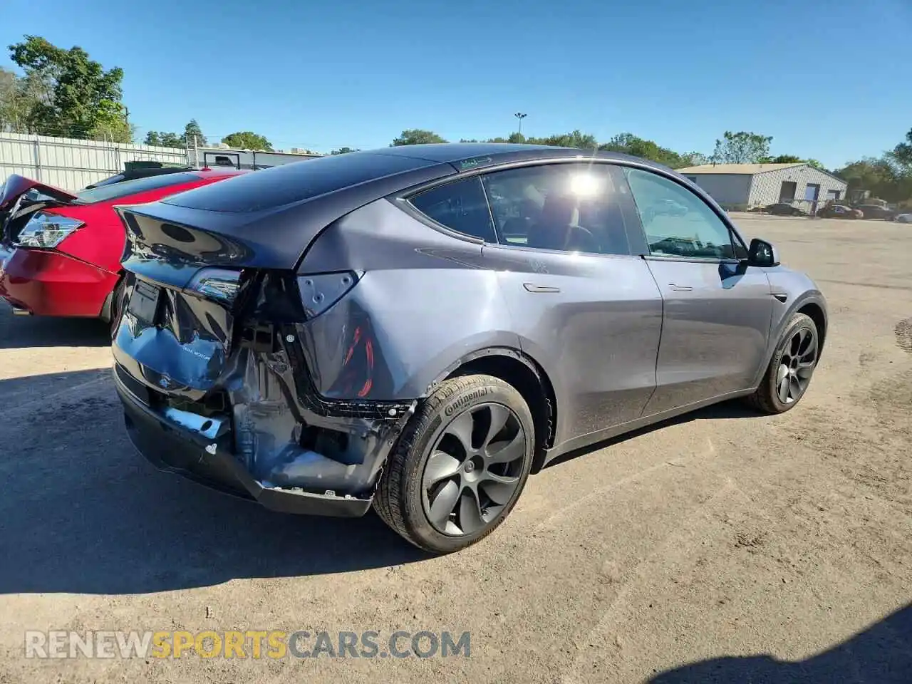 3 Photograph of a damaged car 7SAYGDEE6PF847386 TESLA MODEL Y 2023