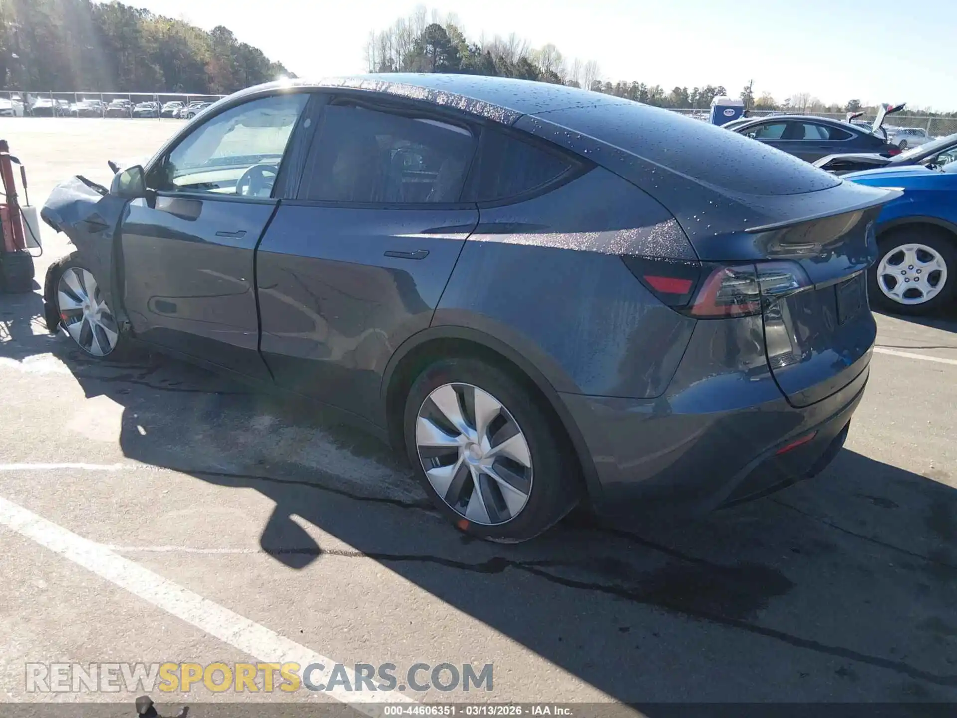 3 Photograph of a damaged car 7SAYGDEE6PF848277 TESLA MODEL Y 2023