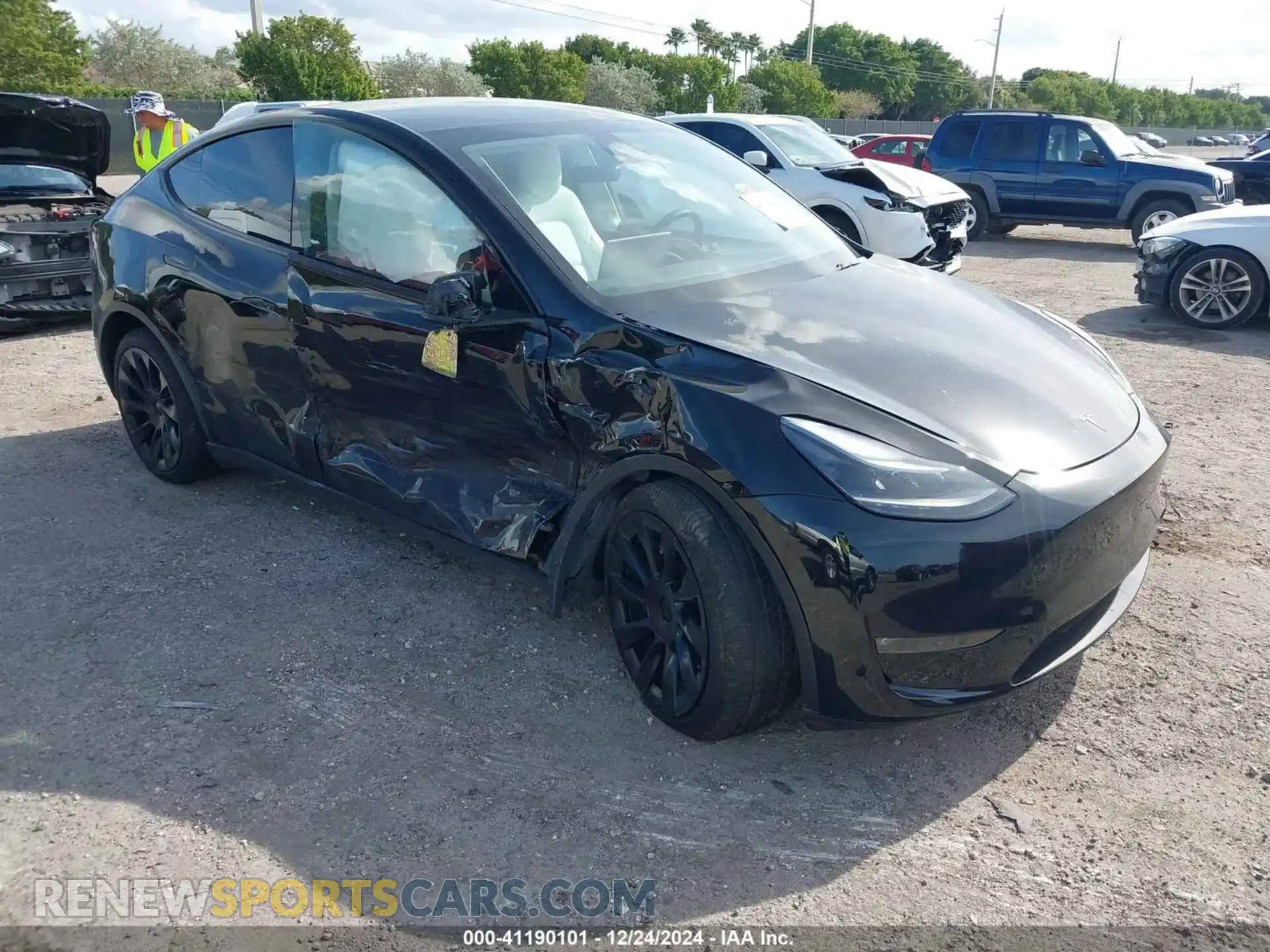 1 Photograph of a damaged car 7SAYGDEE6PF876841 TESLA MODEL Y 2023