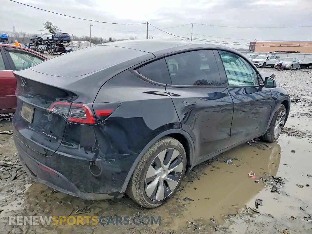 3 Photograph of a damaged car 7SAYGDEE6PF886799 TESLA MODEL Y 2023