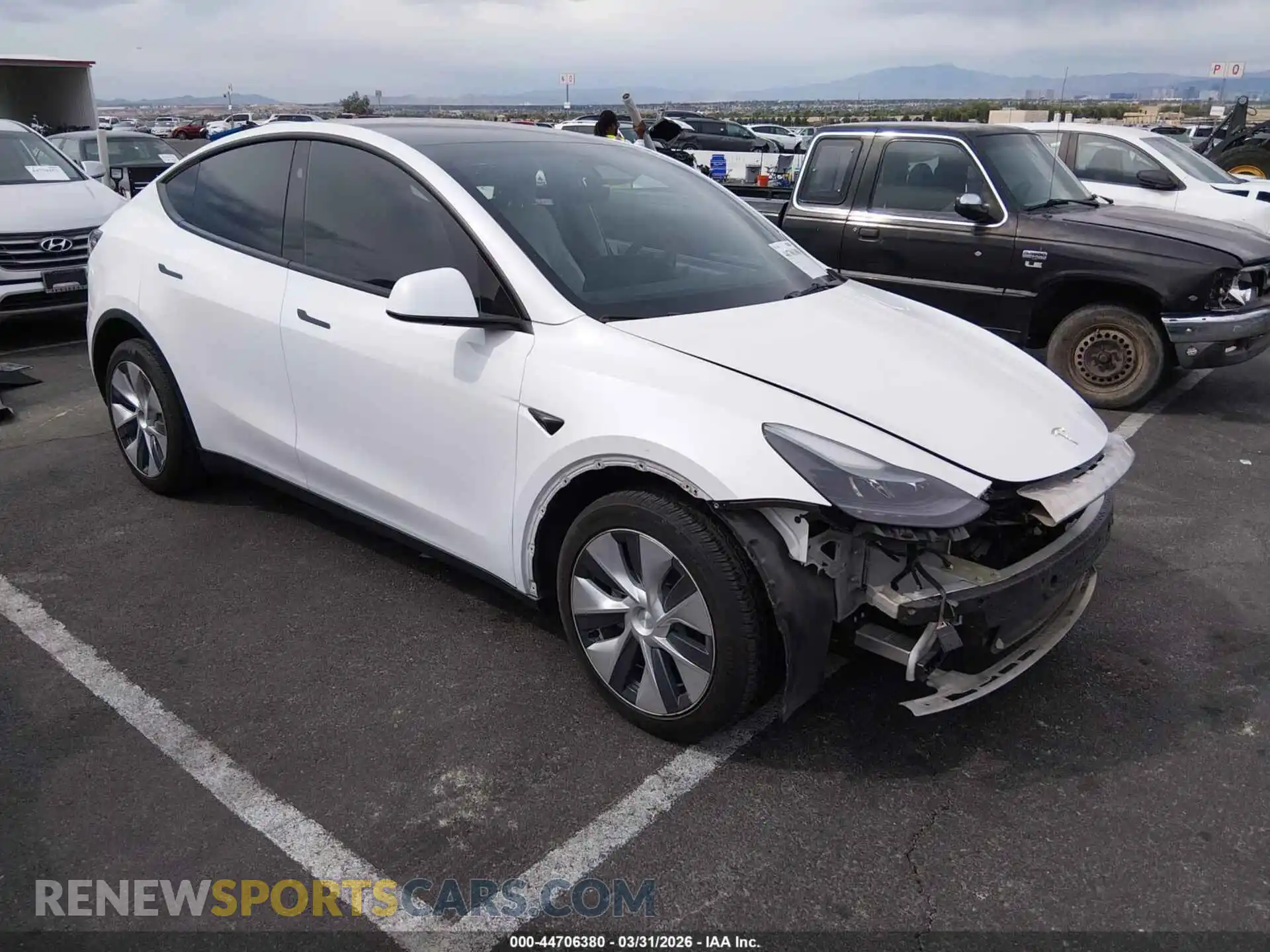 1 Photograph of a damaged car 7SAYGDEE6PF888049 TESLA MODEL Y 2023