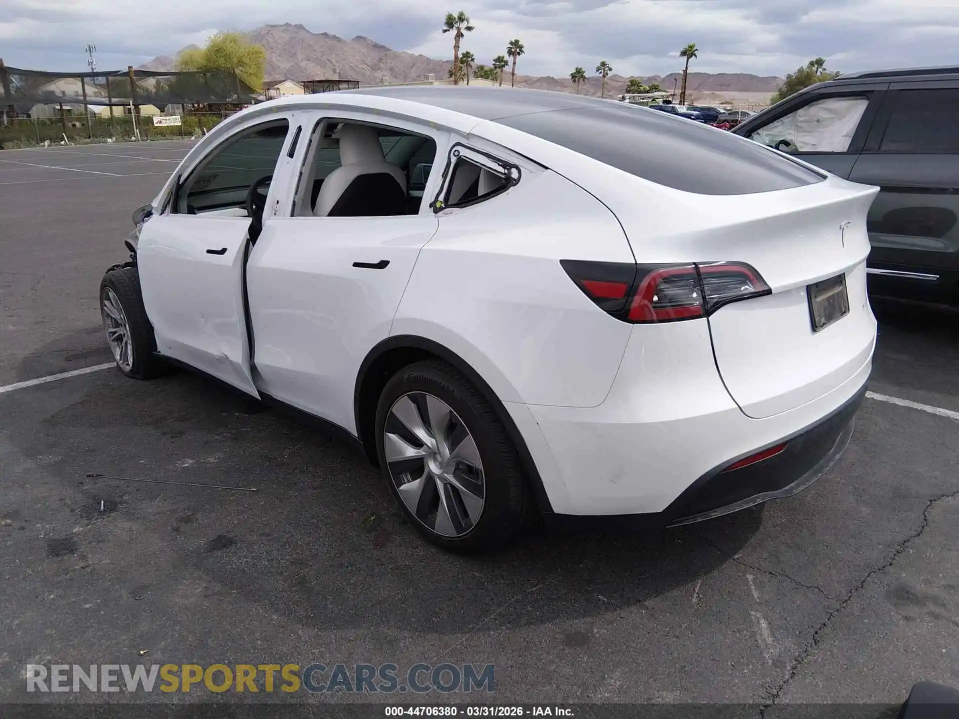 3 Photograph of a damaged car 7SAYGDEE6PF888049 TESLA MODEL Y 2023