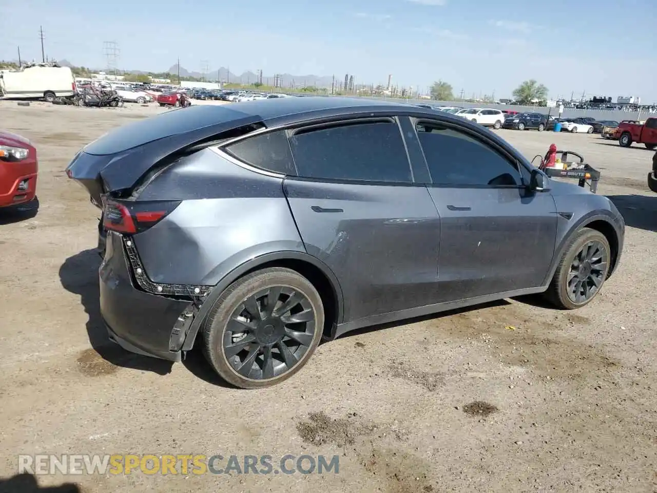 3 Photograph of a damaged car 7SAYGDEE6PF900037 TESLA MODEL Y 2023