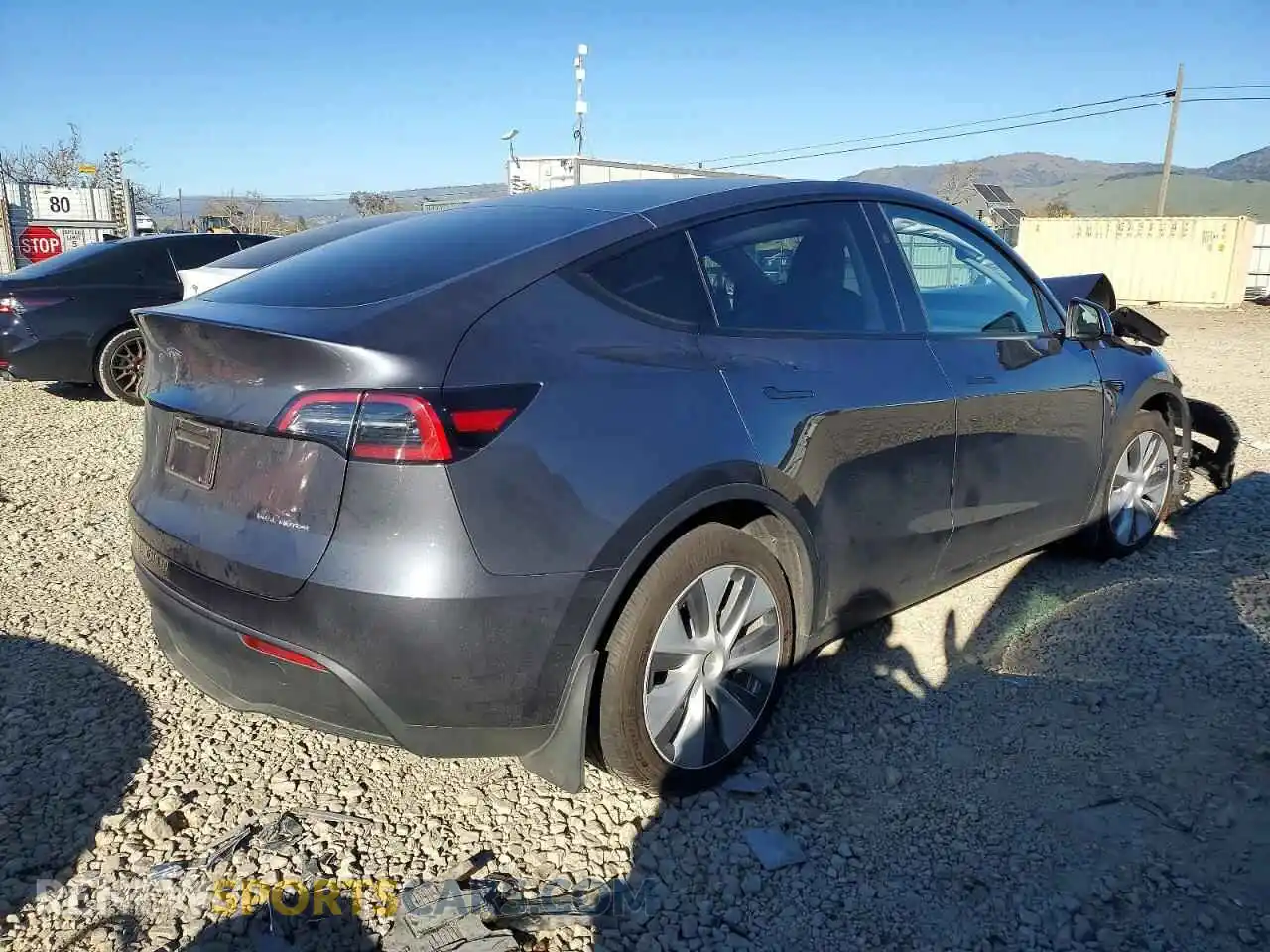 3 Photograph of a damaged car 7SAYGDEE6PF946287 TESLA MODEL Y 2023
