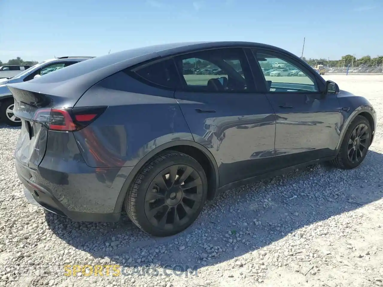 3 Photograph of a damaged car 7SAYGDEE7PA025631 TESLA MODEL Y 2023
