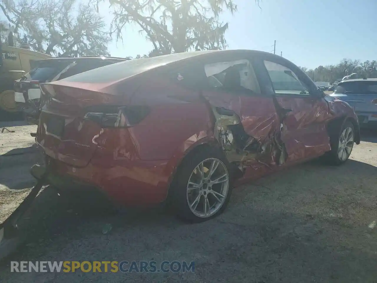 3 Photograph of a damaged car 7SAYGDEE7PA044518 TESLA MODEL Y 2023