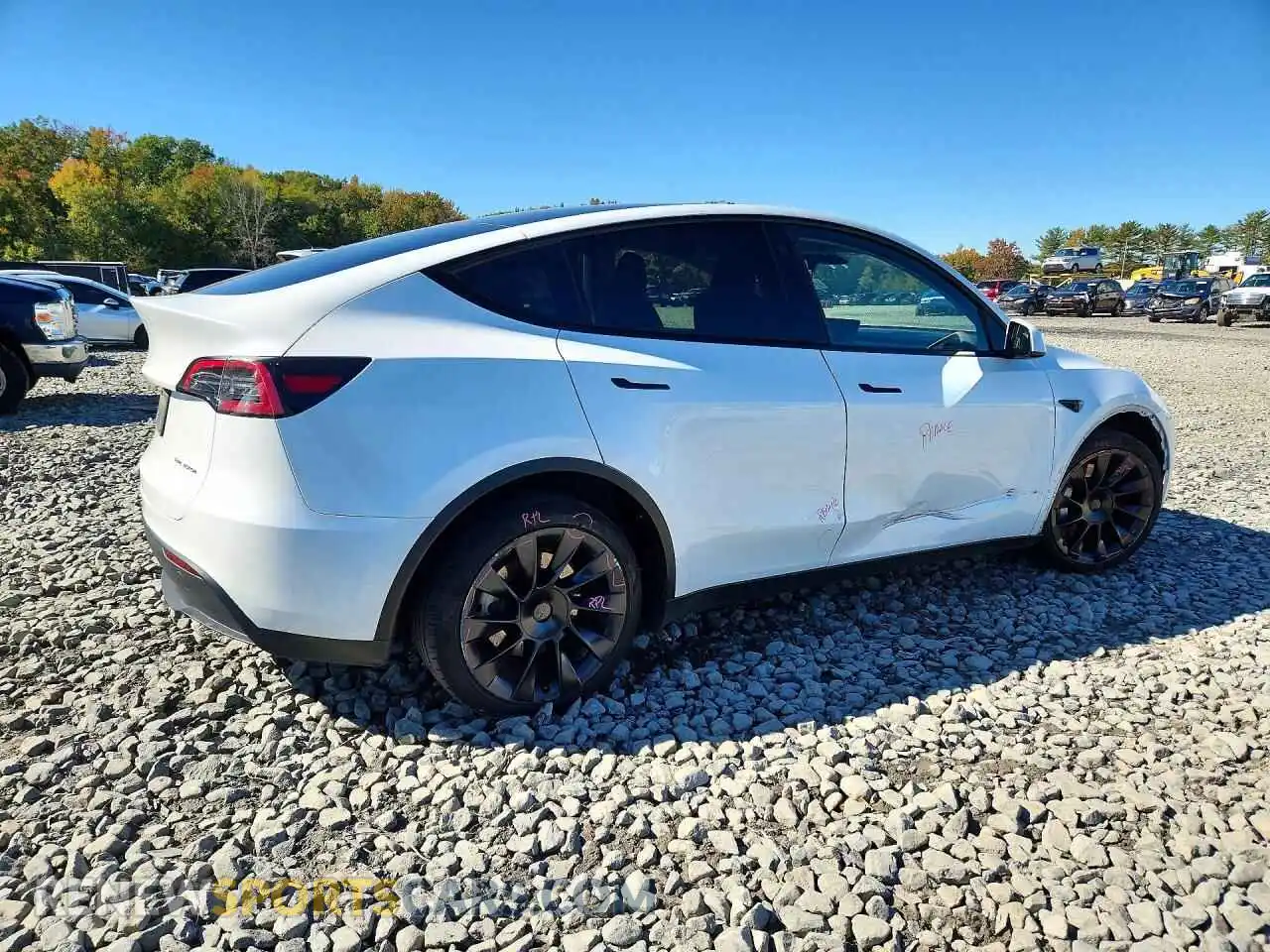 3 Photograph of a damaged car 7SAYGDEE7PA059519 TESLA MODEL Y 2023