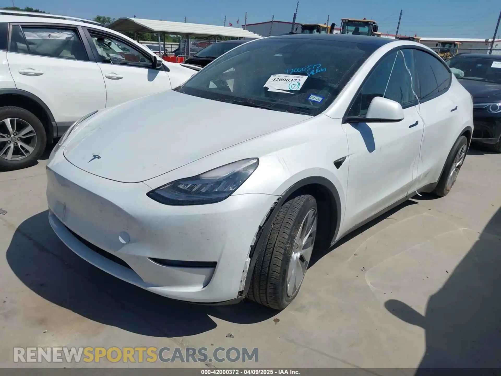 2 Photograph of a damaged car 7SAYGDEE7PA062551 TESLA MODEL Y 2023