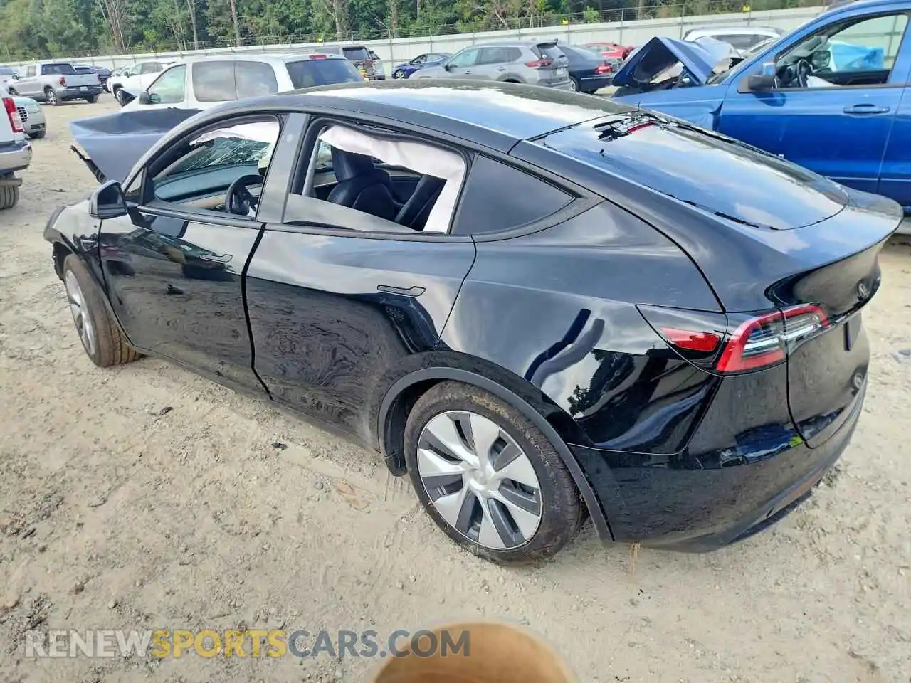 2 Photograph of a damaged car 7SAYGDEE7PA082962 TESLA MODEL Y 2023