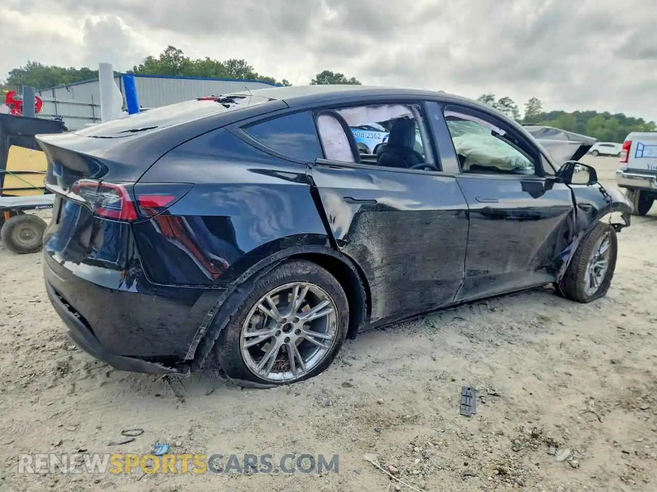 3 Photograph of a damaged car 7SAYGDEE7PA082962 TESLA MODEL Y 2023