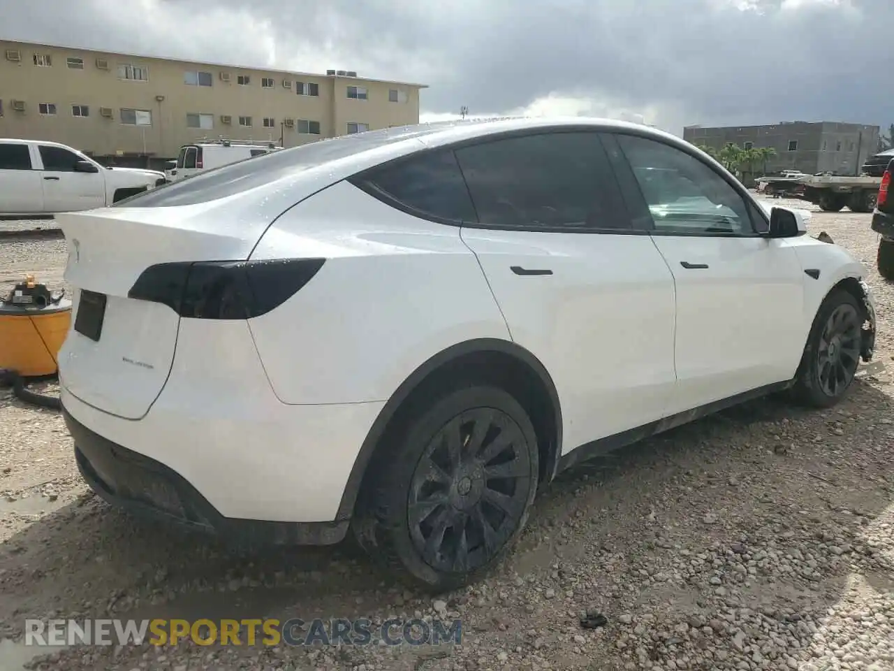 3 Photograph of a damaged car 7SAYGDEE7PA086333 TESLA MODEL Y 2023